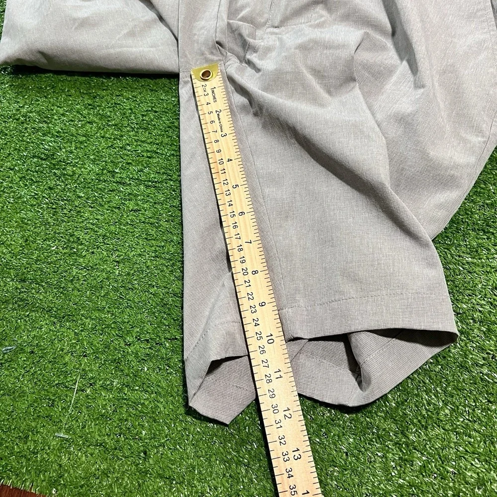 Travis Mathew Bermuda Grey Golf Short Size 38 10